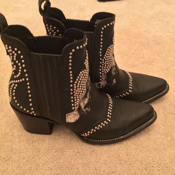 J.B. Dillon Reserve US Black Leather Silver Stud Cowgirl Ankle Boots - Picture 1 of 8
